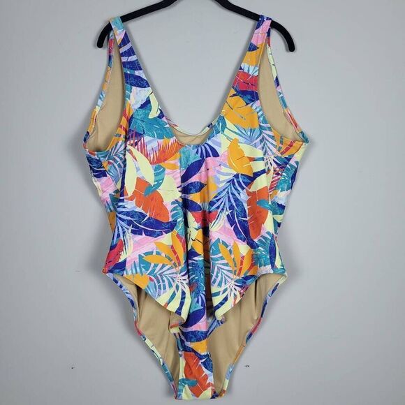 Old Navy Womens One Piece Swimsuit Size 3X Colorful Tropical Beach Vacation Pool - Picture 2 of 8